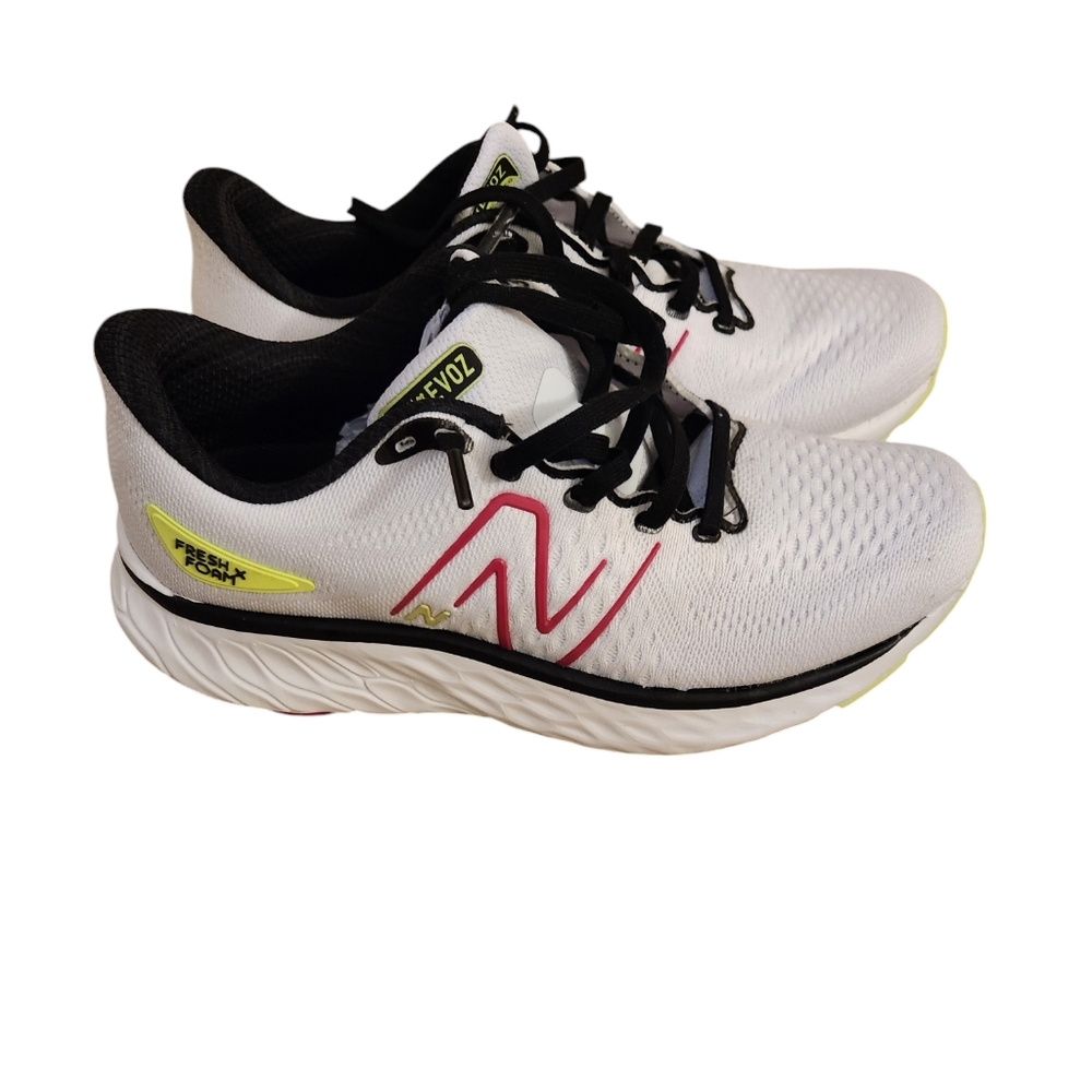 Womens foam new balance